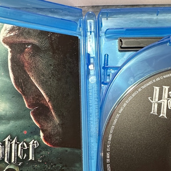 Harry Potter and the Deathly Hallows Blu-ray Disc - Picture 5 of 5